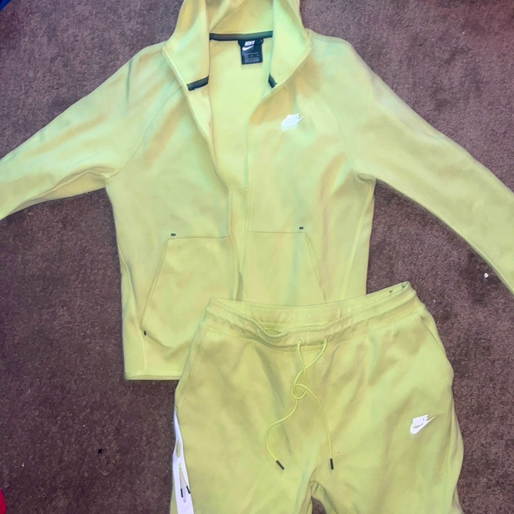 Nike tech suit
